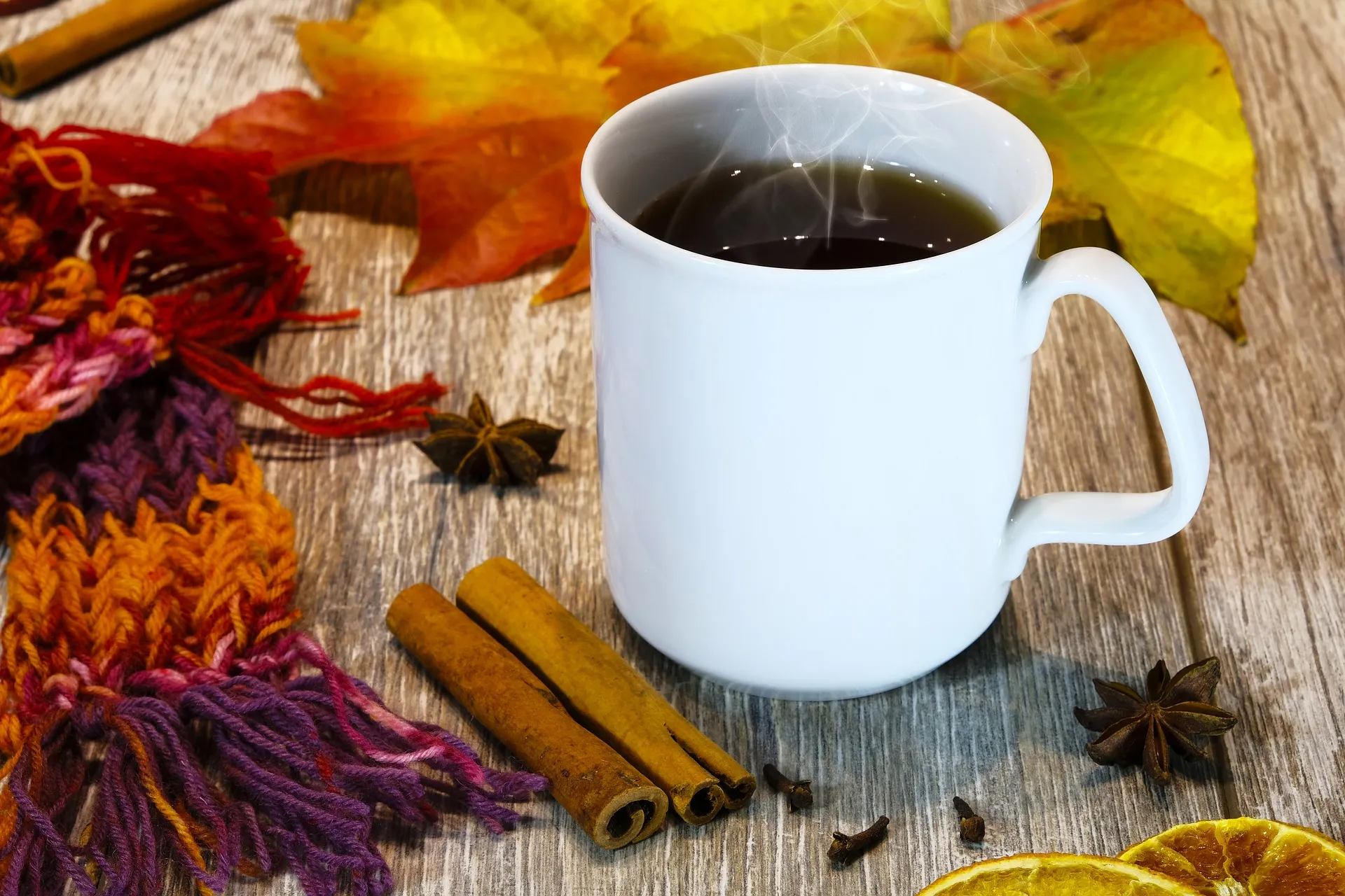 Mulled wine with cinnamon and star anise